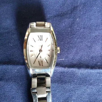 SEIKO 루키아 솔라 손목시계 작동품