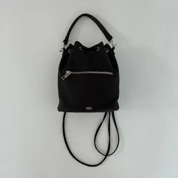 Chico 포켓 나일론 복조리 백