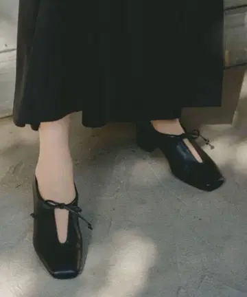 [새상품급] Kastane 카스타네 슬릿 펌프스 스퀘어토 2way 36