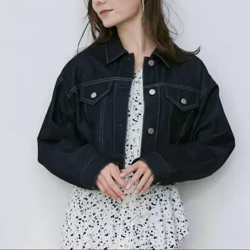 러그나문 숏 데님 자켓