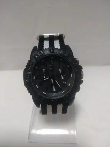 LUMINOX 크로노그래프 방수 손목시계 블랙/화이트 NATO 벨트