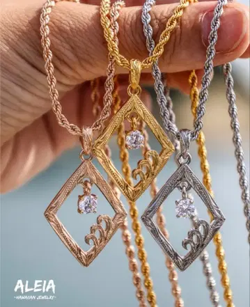 다이아몬드형 펜던트 목걸이 골드