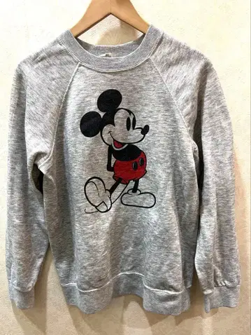미키마우스 미국 빈티지 의류 맨투맨