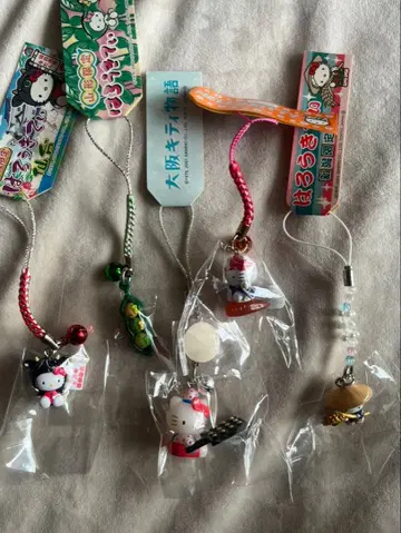 레어 산리오 헬로키티 끈고리c