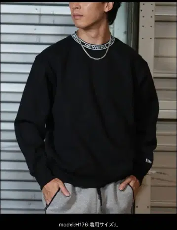 NEWERA 블랙 크루넥 맨투맨 L