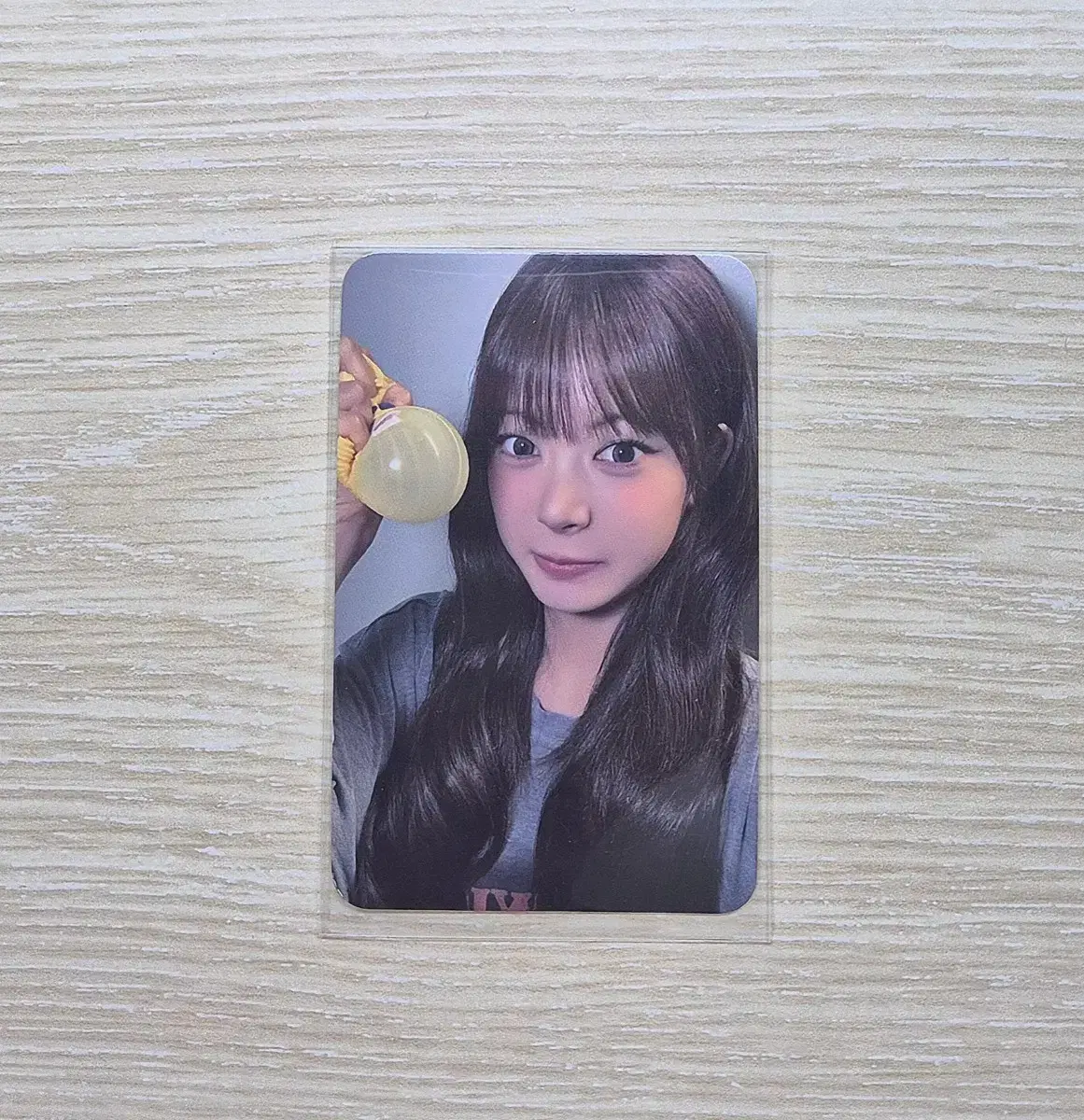 LE SSERAFIM | 르세라핌 Rare item) Sakura raw photo set Le Sserafim poca  unreleased photocard broadcast akb48 on Bunjang Global Site.