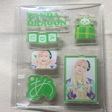 아즈 아크릴 키링