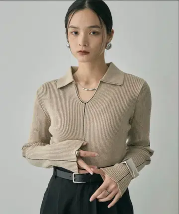 [새상품급] DFFUR 카라 부착 라인 리브 니트 풀오버