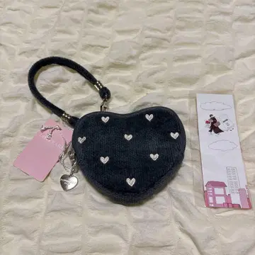 완판템 러브러리 바이 페이 하트형 파우치 그레이