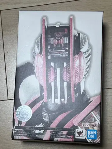 SHFiguarts 진골조제 가면라이더 디케이드 컴플리트 폼