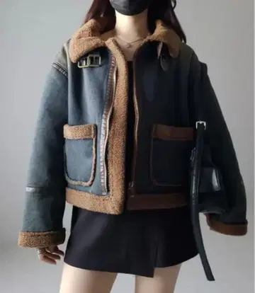 무스탕 코트 다크 그레이 브라운