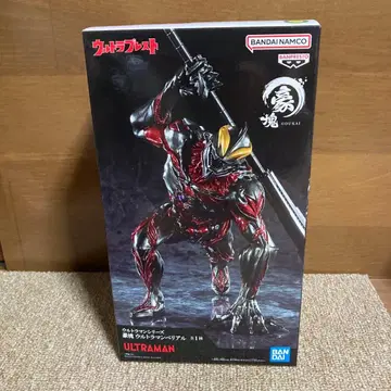 울트라맨 베리알 피규어