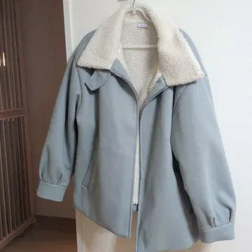 cussil 보아 카라 부착 라이트 블루 자켓