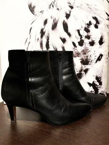 Odette e Odile 블랙 숏 23.5