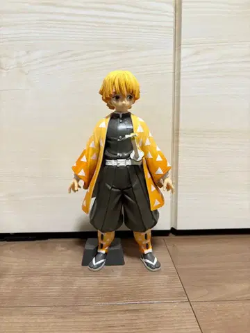 귀멸의 칼날 아가츠마 젠이츠 피규어