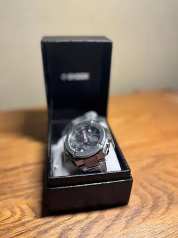 G-SHOCK GST-W310D-1AJF 실버