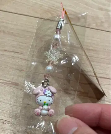 [홋카이도 한정 키티] 홋카이도 한정 눈토끼 족쇄 스트랩