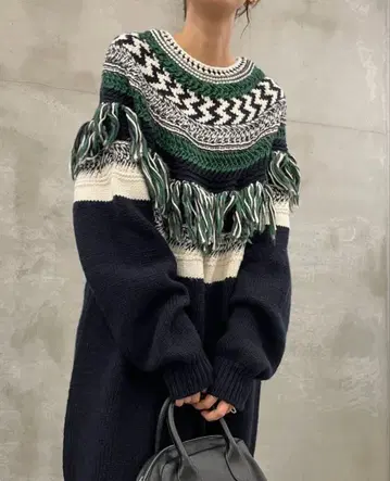 BEARDSLEY 자카드 프린지 니트 튜닉