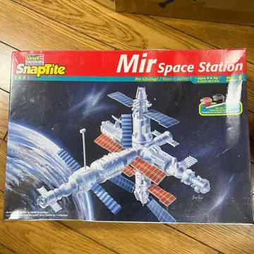 프라모델 Revell Mir 우주정거장 1/144