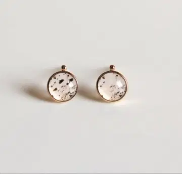 [ 미사용 새상품 ] cui-cui 도티드 핑크 쿼츠 귀걸이 K10