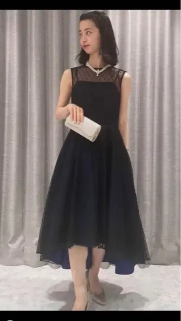 그레이스 콘티넨탈 메쉬 튤 자수 드레스(새상품급)