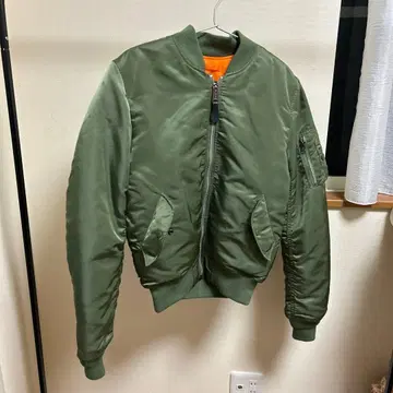 MA-1 플라이트 자켓 올리브 그린