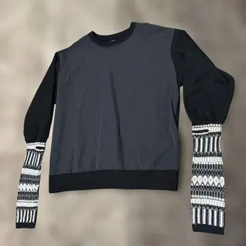 블랙 긴팔 트레이닝복 맨투맨