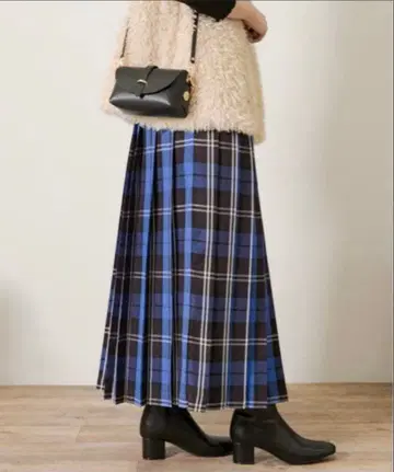 어반 리서치 체크 플리츠 이지 스커트 롱 스커트