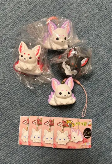 가격 인하 중! 가챠 쵸콘과 구미호님 부적 방울