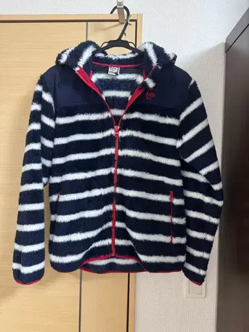 CHUMS 플리스 자켓 네이비/화이트 스트라이프