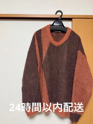 알파카 아트 워크 브러쉬 니트