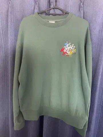 Kinggnu 맨투맨 그린