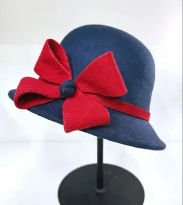 [미사용 새상품] 드레스햇 클래시컬햇 리본햇