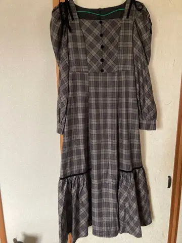 tocco closet 어깨 벨로아 리본 포함 체크 원피스 다크 브라운