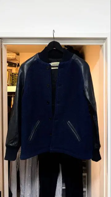 초레어!! skookum 스쿠컴 바시티 자켓 36 네이비 로프트맨