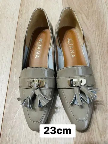 [ 미사용 새상품 ] DIANA 태슬 로퍼 23cm