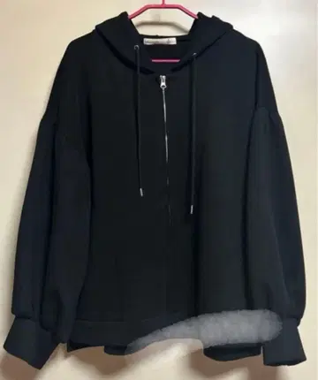 as knou as 오라카 퍼프 슬리브 후드티 [ 사이즈 4 ]