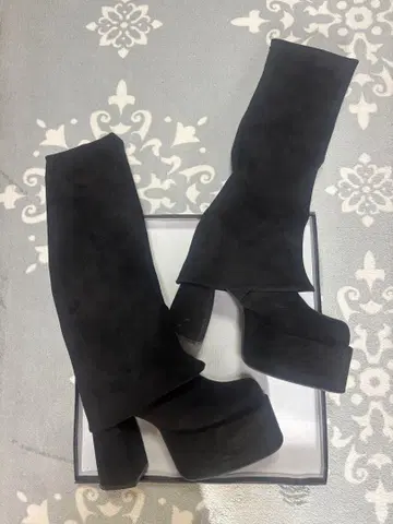 루즈 플레어 커버 핏 부츠