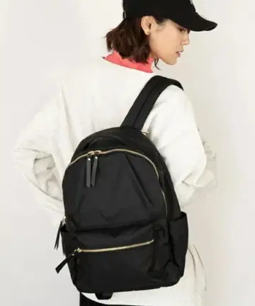 GLOBAL WORK 발수 경량 12 포켓 백팩 블랙