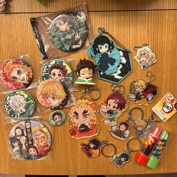 귀멸의 칼날 굿즈 묶음 판매