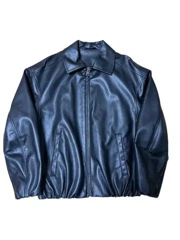 미사용 새상품 ZARA 크롭 가죽 자켓 S 사이즈