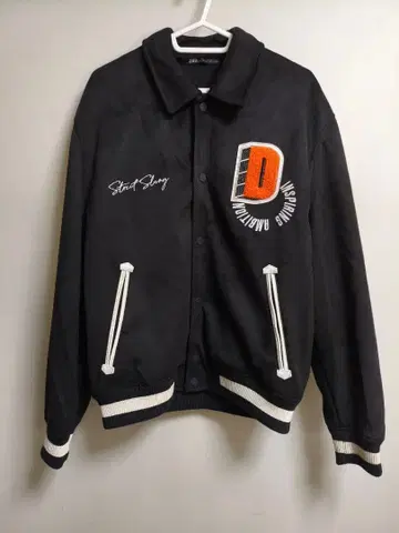 [새상품급] ZARA 남성용 M 바시티 자켓 블루종