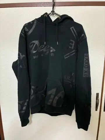 텐 디 10DEEP 후드티 블랙