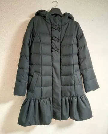 쿠튀르 브로치 프론트 리본 다운 코트 쿠튀르 브로치 40