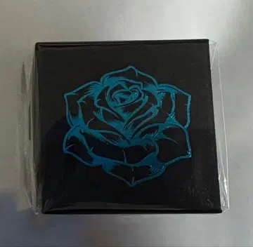 Ado 돔 투어 2025 회장 한정판 '아름다워지세요. 리본 링' 미개봉