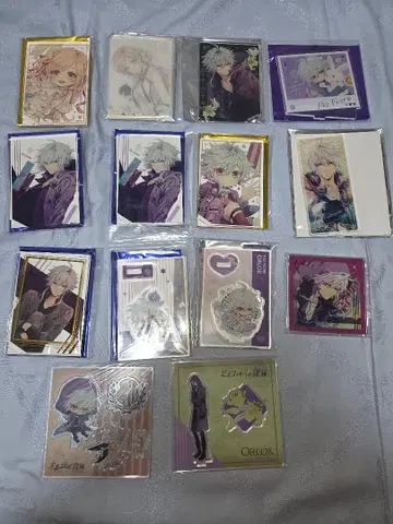 올록 아크릴 스탠드 피오피오레의 만종 피오피