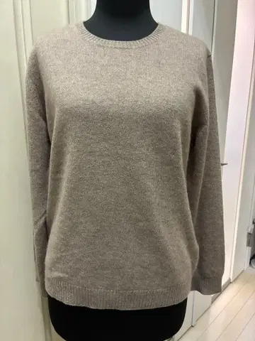 베이지 크루넥 캐시미어 100% M 사이즈