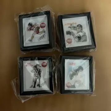 아다치 미츠루 화업 55주년 윈도우 아트 컬렉션