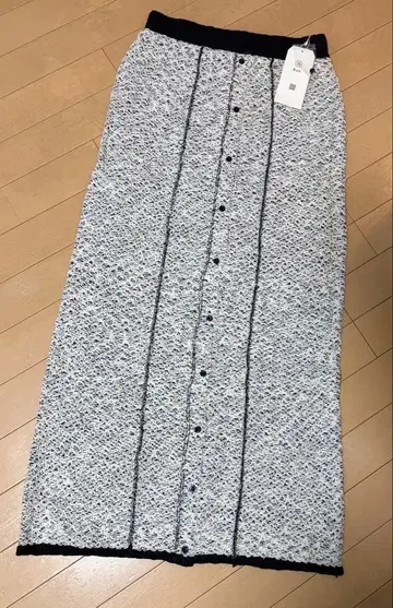 믹스 루프 니트 스커트 MIX 실의 루프 편직이 컬러 배색 전후 2WAY