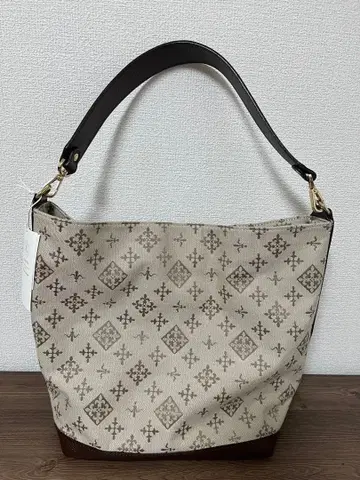 russet 베이지 토트백